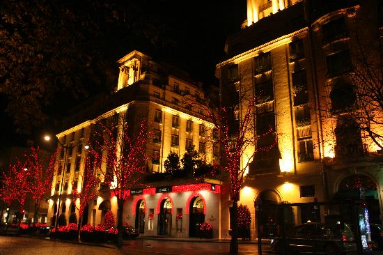 Four-Seasons-Hotel-George-V-Paris Hôtel George V