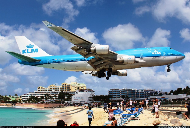 Saint Mareen Airport