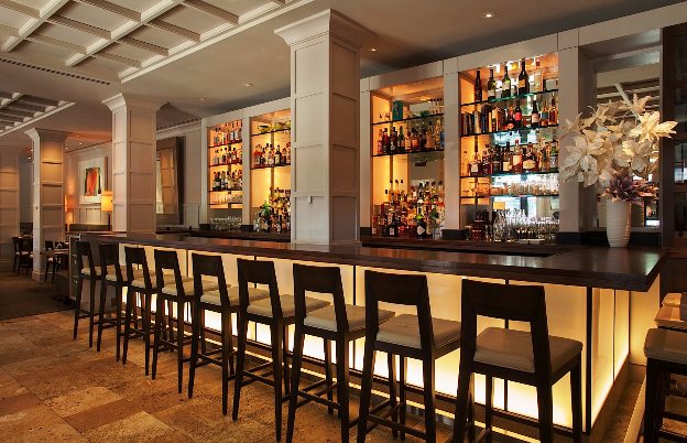 Eliot Hotel Clio Bar