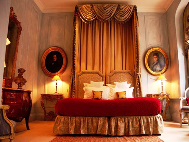 San Domenico House guest room