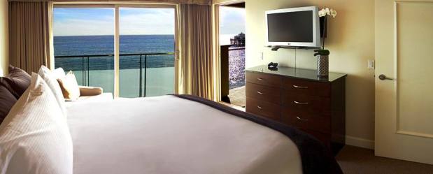 The Malibu Beach Inn guest rooms