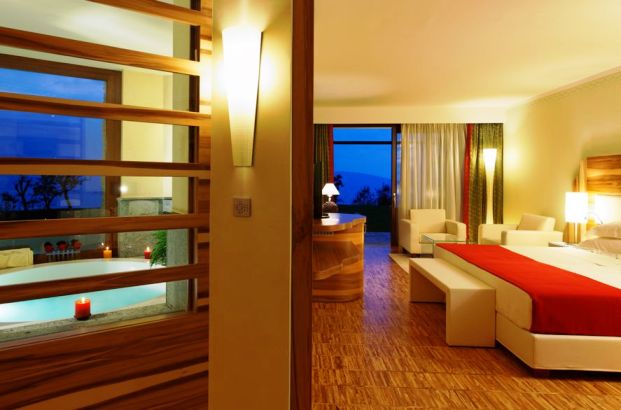 Lefay Resort guest room