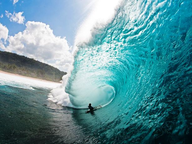 Oahu Hawaii Surfing