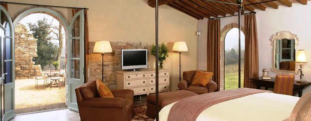 Hotel Castello di Casole guest_bedroom Hotel Castello di Casole guest bedroom