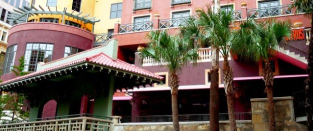 Hotel Valencia Riverwalk exterior