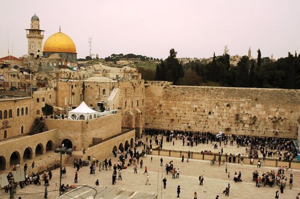 The Wailing wall