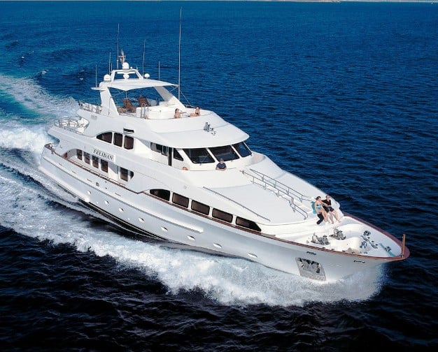 Yacht Charter
