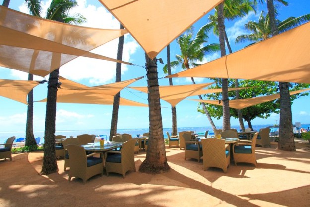 The Kahala Hotel beach dining