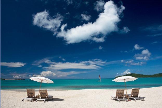 Hermitage Antigua beach