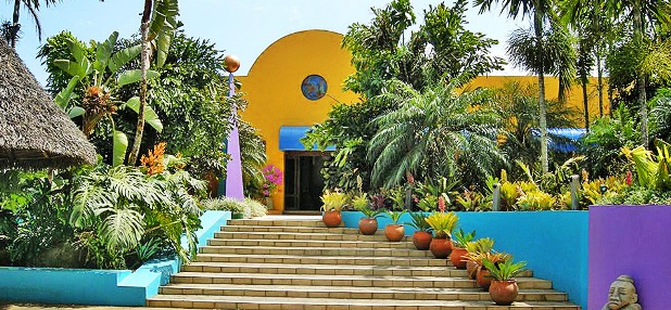 Xandari Resort & Spa entrance