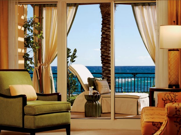 Eau Palm Beach Resort & Spa guest rooms