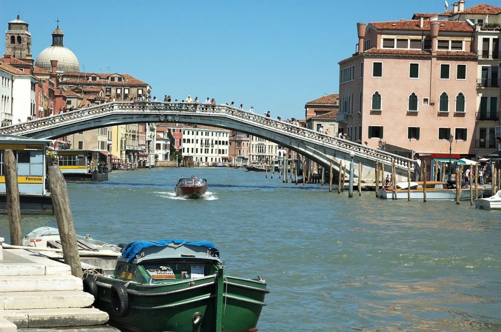 Ponte_degli_Scalzi Venice Italy