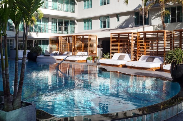 The Victor hotel pool
