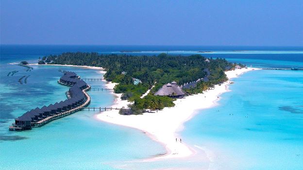 kuredu resort aerial