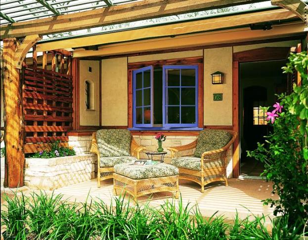 Lake Austin Garden_Room