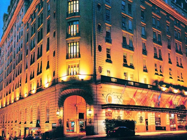 Alvear Palace Hote exterior