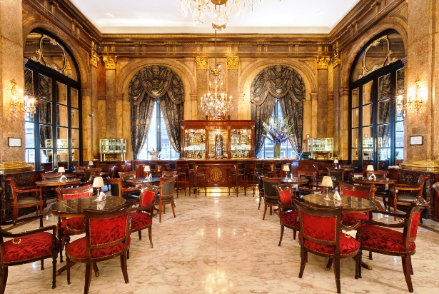 Alvear Palace Hote lounge