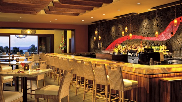 Ritz Carlton Kapalua Maui Lounge