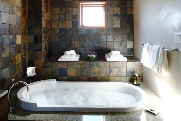 Primland lodge guest bathroom
