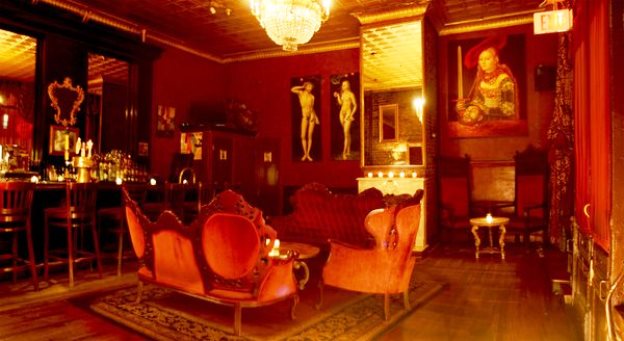 Auction House