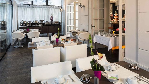 Hotel Le Canberra Cannes dining