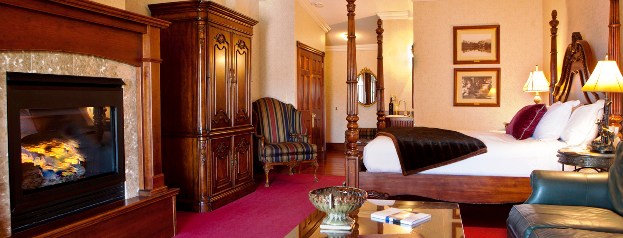 Mirror lake Inn guest room