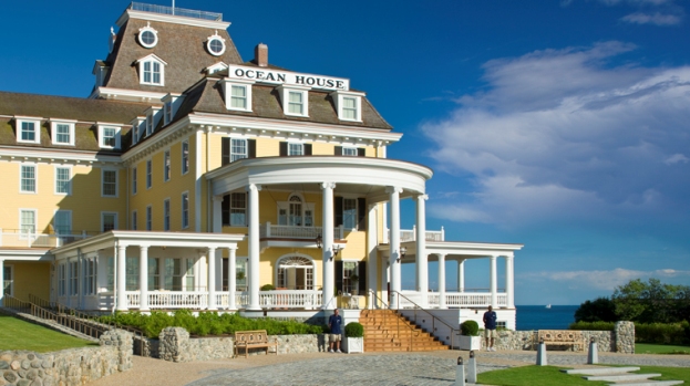 Ocean House Hotel Exterior Entrance