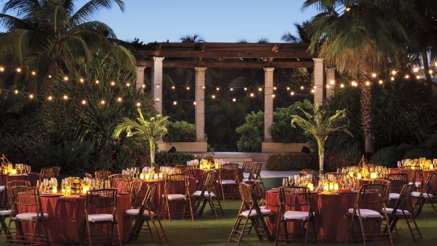 Ritz Grand Cayman outdoor dining