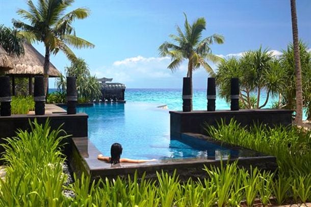 Shangri-La Boracay Resort & Spa pool