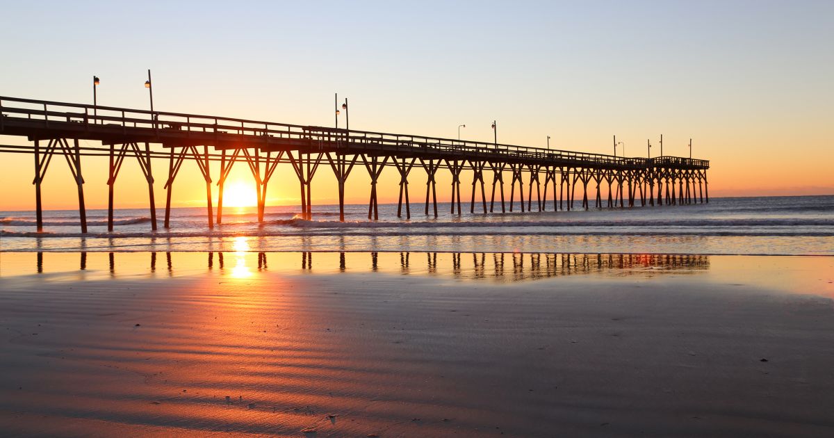 brunswick island beach sunset