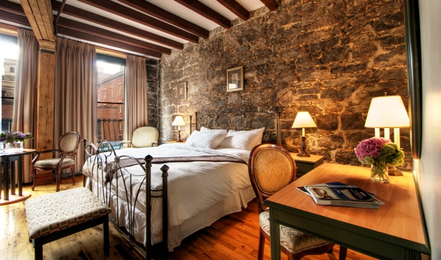 Auberge du Vieux Port guest suite