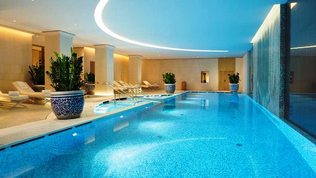 Peninsula Paris Spa Pool