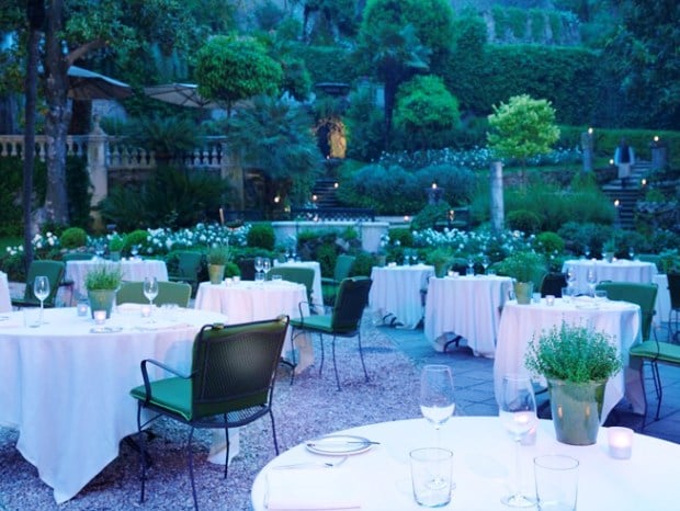 Rocco Forte Hotel de Russie outdoor restaurant