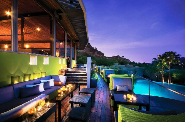 Sanctuary Camelback Mountain outdoor dining
