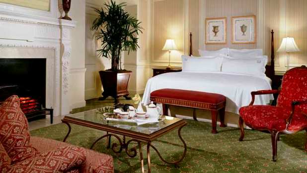Waldorf Astoria guest room