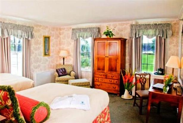 Pine Needles Lodge & Golf Club guest rooms