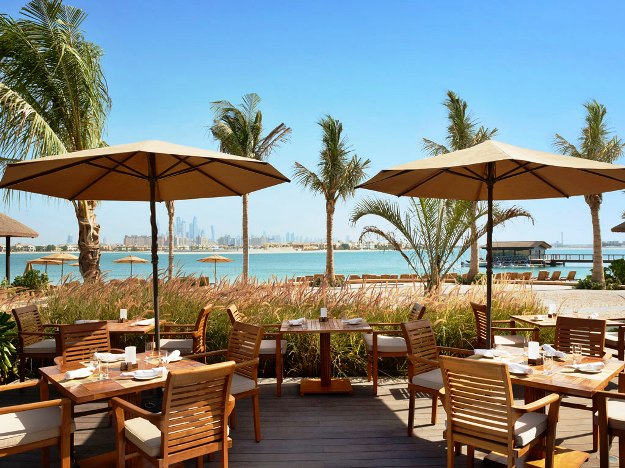 Sofitel The Palm outdoor dining