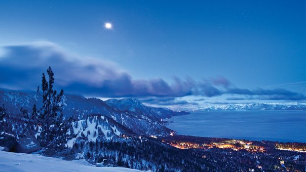 lake-tahoe-skiing