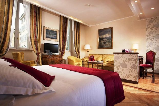 The Hotel Nazionale guestroom