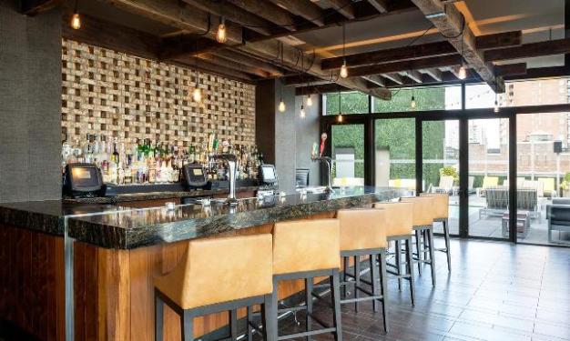 Gansevoort Park Avenue Pool-Bar