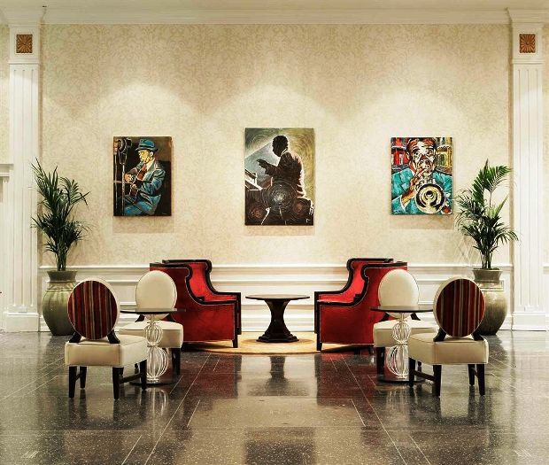 The Roosevelt New Orleans lobby