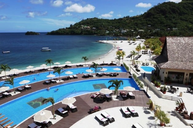 Buccament Bay Resort pool