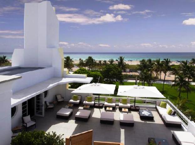 Esplendor Hotel Breakwater beach view