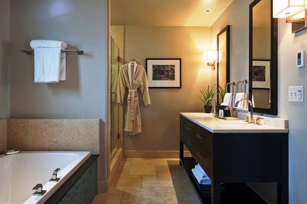 North Block Hotel Guestroom baths