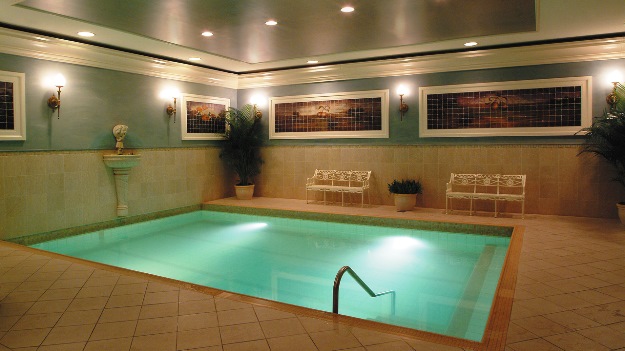 Ritz New Orleans Spa Pool