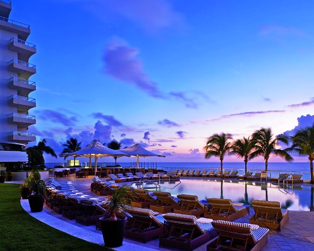 The Ritz-Carlton, Fort Lauderdale Pool area