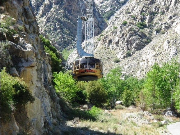 Palm Springs cable car