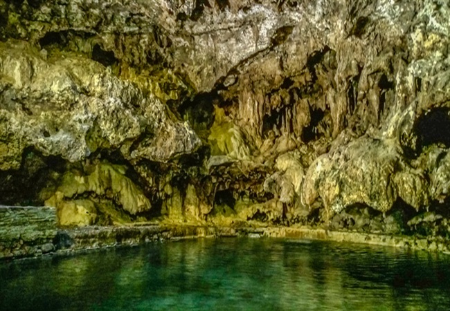 Thermal springs in Banff