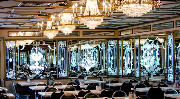 Versailles Restaurant