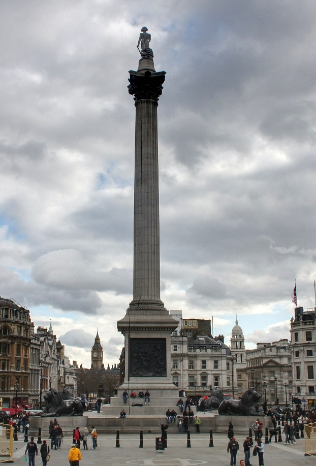 Trafalgar Square Nelsons column